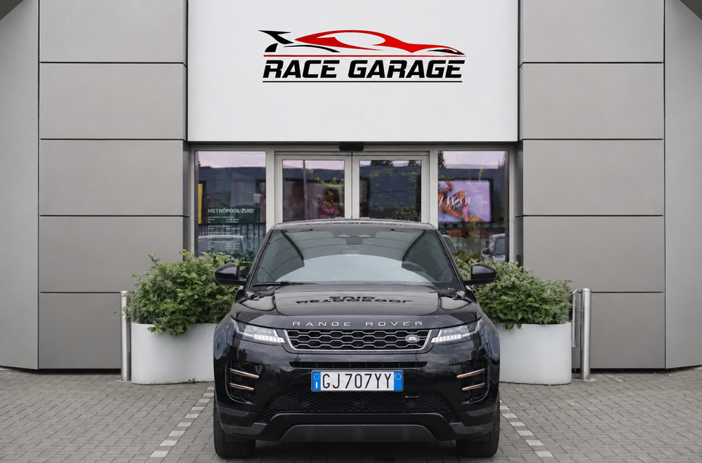 Land rover Range Rover Evoque 2.0d i4 mhev R-Dynamic SE awd 1 
(163cv) 64647 km, 20/04/2022. Prezzo 20900