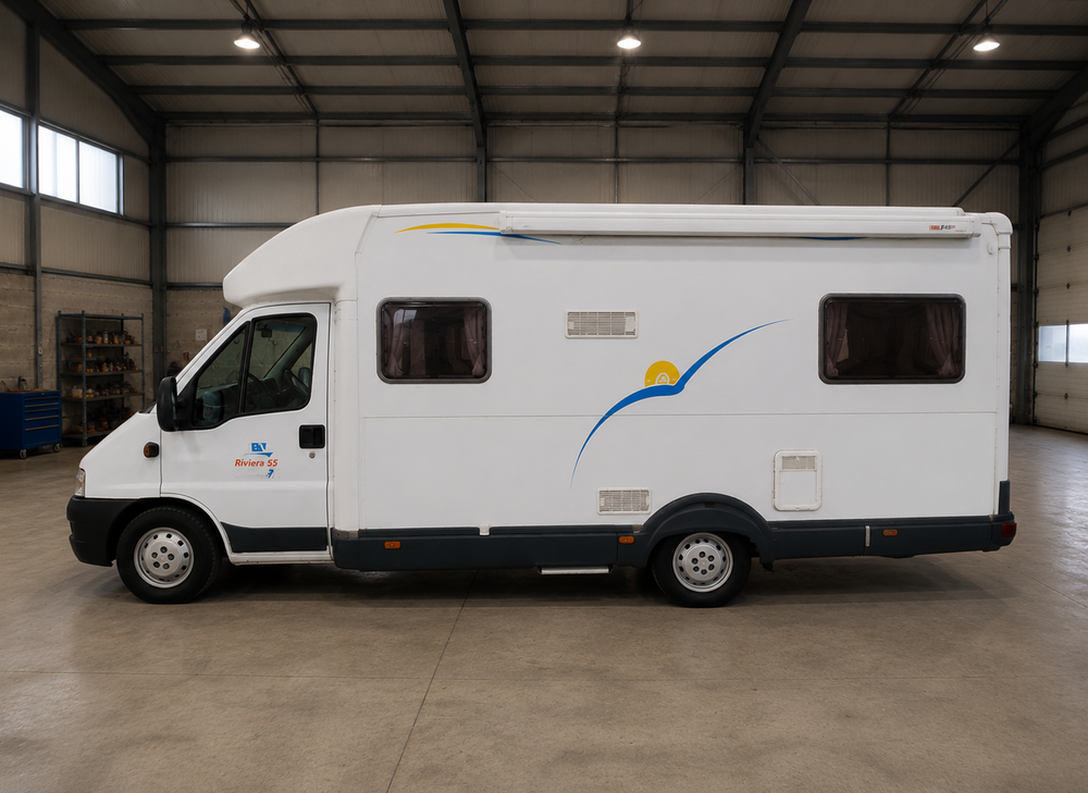 Ci International riviera 55p anno 2003 km 130000.         Prezzo 17900